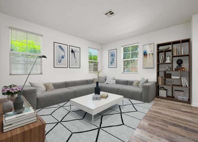 Property at 1718 Santa Ivy Ave, Chula Vista, CA 91913, 5 beds, 3.5 baths