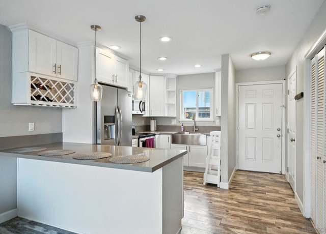 Property at 4294 51st St #4, San Diego, CA 92115, 2 beds, 1.5 baths