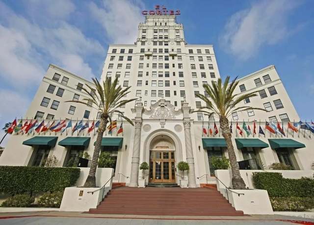 Property at 702 Ash St #702, San Diego, CA 92101, 1 bed, 1 bath