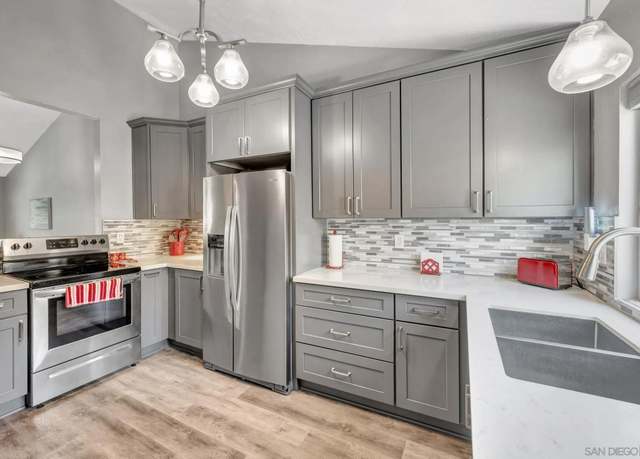 Property at 7700 Parkway Dr #17, La Mesa, CA 91942, 2 beds, 2 baths