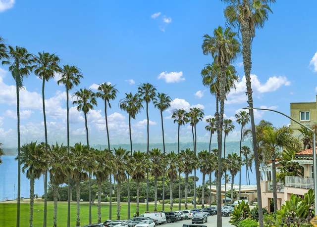Property at 8040 Girard Ave #2, La Jolla, CA 92037, 2 beds, 1 bath