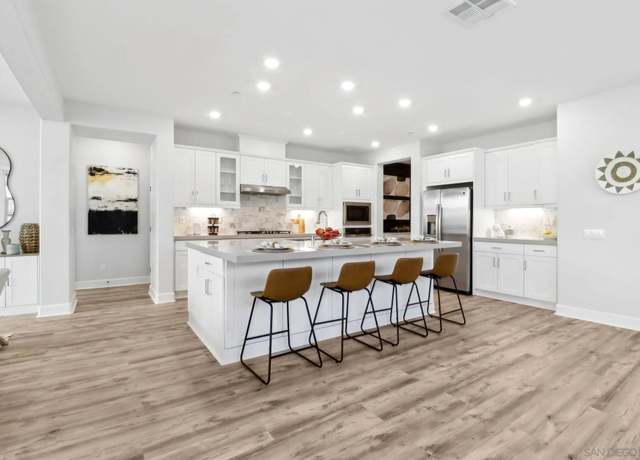Property at 941 Lindbergh Dr, San Marcos, CA 92069, 4 beds, 4.5 baths