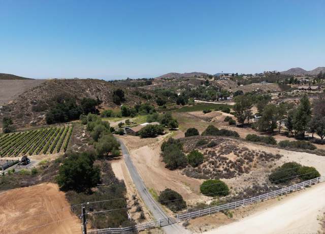 Property at 38865 Calle Breve, Temecula, CA 92592, 3 beds, 2 baths
