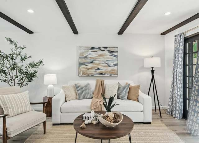 Property at 8680 Villa La Jolla Dr #4, La Jolla, CA 92037, 2 beds, 2.5 baths