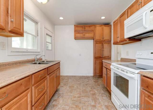 Property at 8941 Switzer Dr, Spring Valley, CA 91977, 3 beds, 1 bath