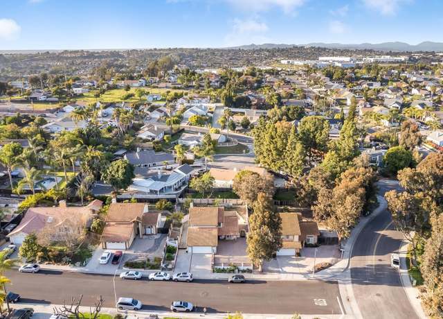 Property at 1713 Cameo Dr, Vista, CA 92083, 4 beds, 3 baths