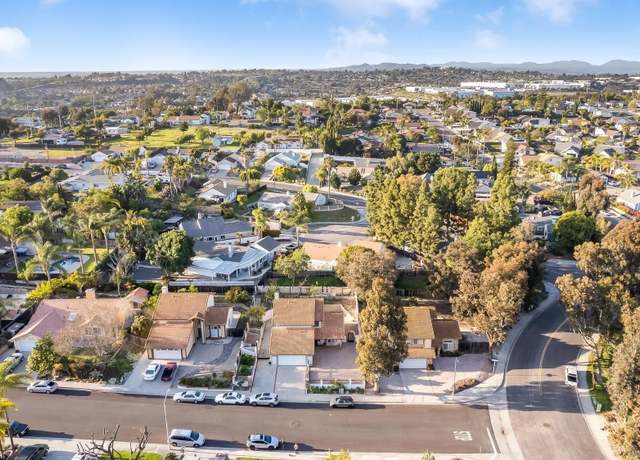 Property at 1713 Cameo Dr, Vista, CA 92083, 4 beds, 3 baths