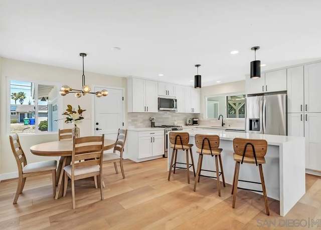 Property at 8281 Beaver Lake Dr, San Diego, CA 92119, 3 beds, 2 baths