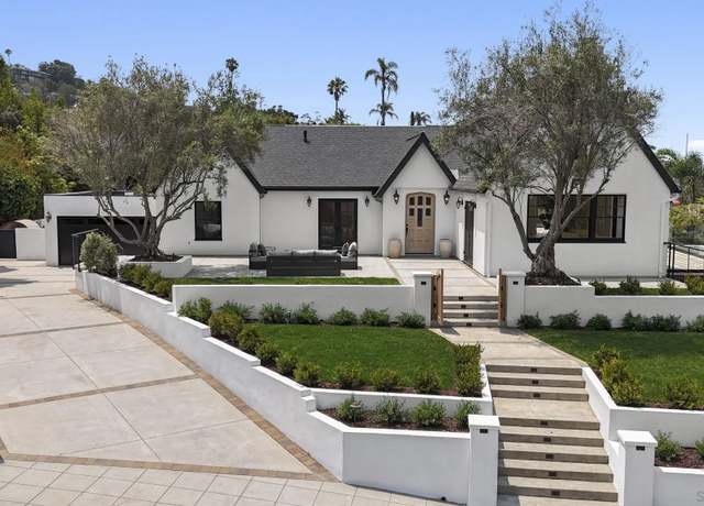 Property at 7784 Hillside Dr, La Jolla, CA 92037, 4 beds, 4.5 baths