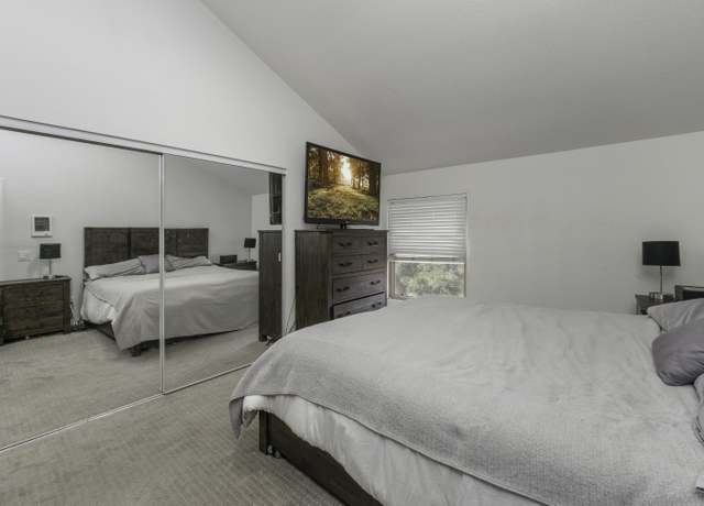 Property at 1350 N Escondido Blvd Unit 20, Escondido, CA 92026, 1 bed, 1 bath