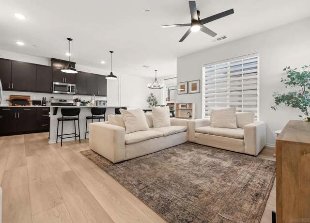 Property at 232 Perennial Pl, Fallbrook, CA 92028, 4 beds, 2.5 baths