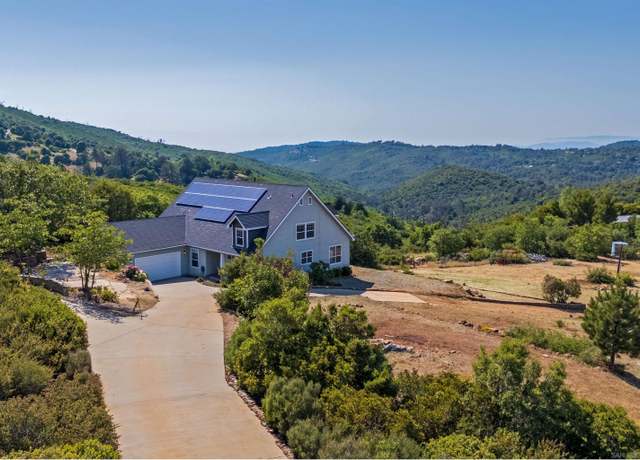 Property at 16725 Harrison Park Trl, Julian, CA 92036, 5 beds, 3 baths
