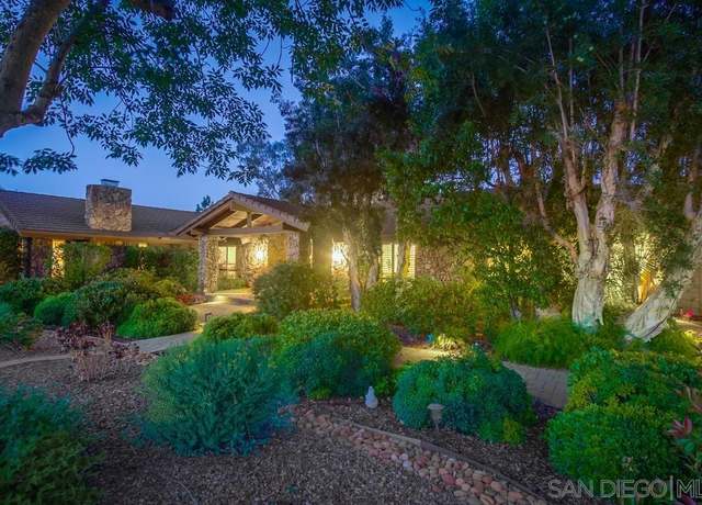 Property at 15943 Ranch Hollow Rd, Poway, CA 92064, 5 beds, 4.5 baths
