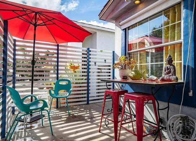 Property at 362 Gravilla St, La Jolla, CA 92037, 3 beds, 3 baths