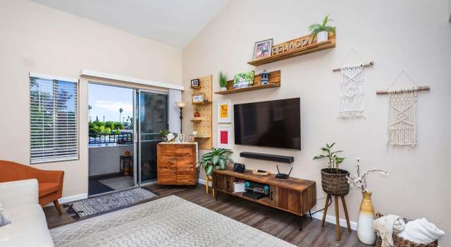 Photo of 3571 Ruffin Rd #241, San Diego, CA 92123