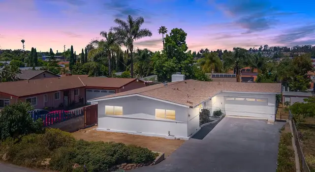 Photo of 915 Mandarin Dr, Fallbrook, CA 92028