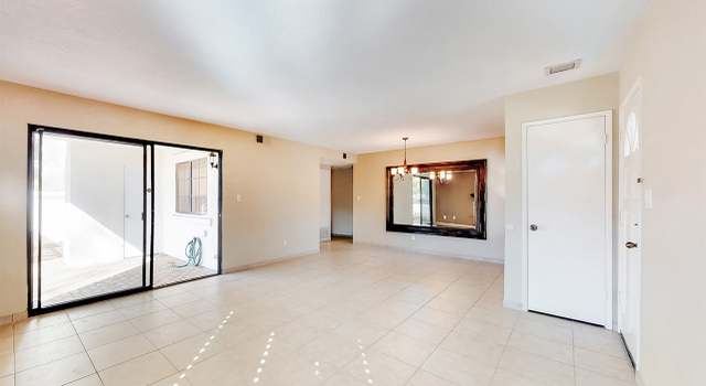 Photo of 3526 Seahorn Cir, San Diego, CA 92130