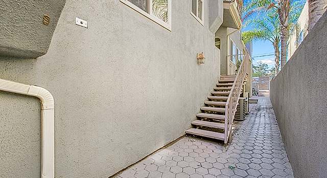 Photo of 1854 Hornblend #2, San Diego, CA 92109