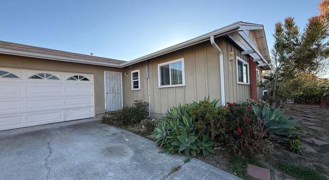 Photo of 4961 Lace Pl, San Diego, CA 92102