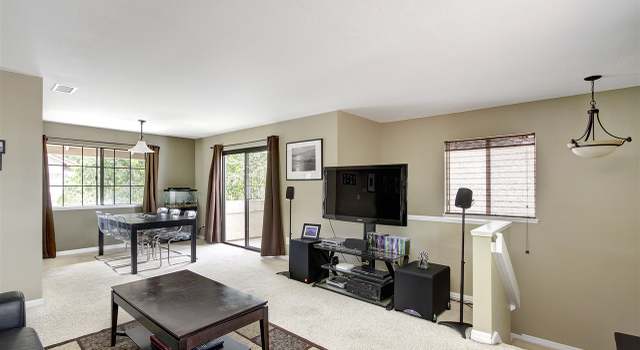 Photo of 3088 Corte Trabuco, Carlsbad, CA 92009