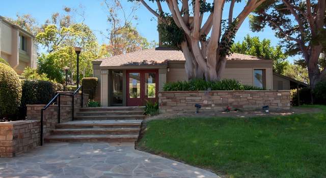 Photo of 3203 Caminito Eastbluff #6, La Jolla, CA 92037