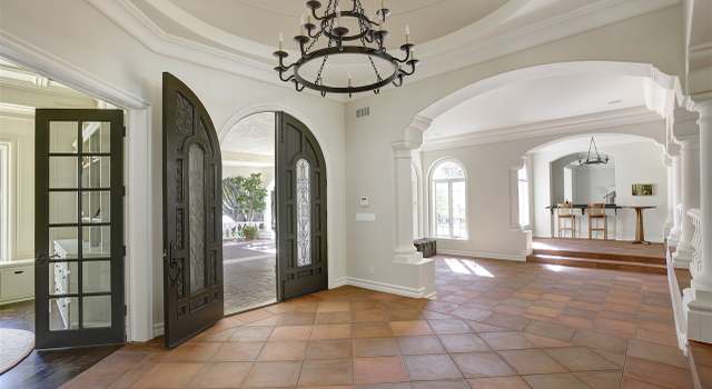 Photo of 6852 Via Del Charro, Rancho Santa Fe, CA 92067