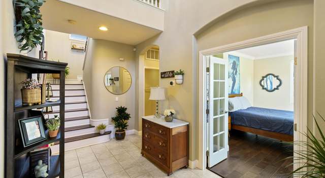 Photo of 327 Avenida La Cuesta, San Marcos, CA 92078