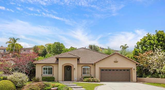 Photo of 1104 Parkview Dr, Oceanside, CA 92057