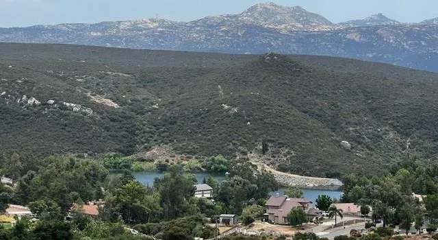 Photo of 3011 Via Dieguenos #1, Alpine, CA 91901