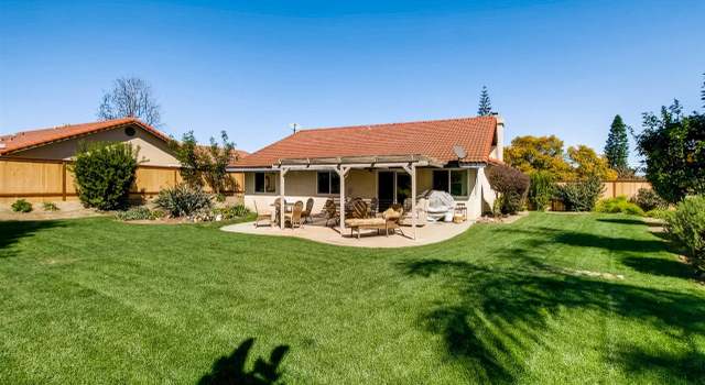 Photo of 765 Grey Hawk Ct, Oceanside, CA 92057
