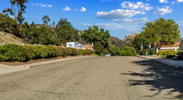 Photo of 2041 Golden Circle Dr, Escondido, CA 92026