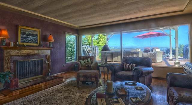 Photo of 3736 Dixon Pl, San Diego, CA 92107