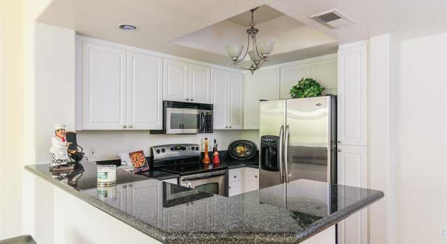 Photo of 9253 Regents Rd Unit A205, La Jolla, CA 92037