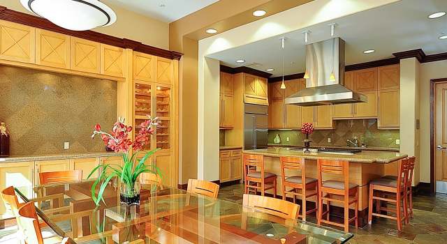 Photo of 9253 Regents Rd Unit A205, La Jolla, CA 92037