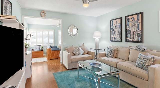 Photo of 12382 Santiago Rd E, San Diego, CA 92128