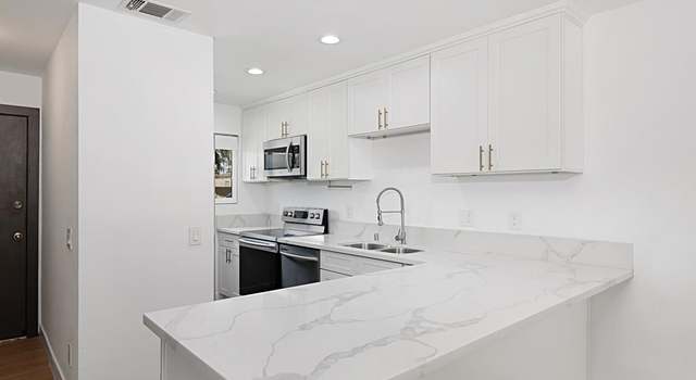 Photo of 1622 Rue De Valle, San Marcos, CA 92078