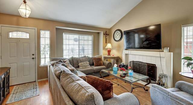 Photo of 40098 Avenida Venida, Murrieta, CA 92562