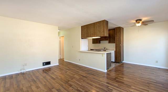 Photo of 9550 Carroll Cyn #240, San Diego, CA 92126