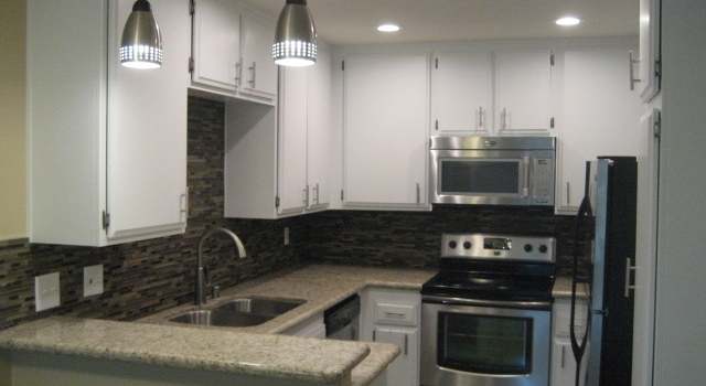 Photo of 6757 FRIARS Rd #28, San Diego, CA 92108