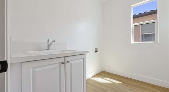 Photo of 15891 Pomerol Ln, San Diego, CA 92127