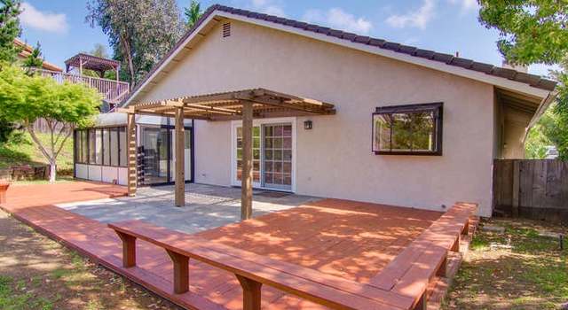 Photo of 2738 Victoria Ave, Carlsbad, CA 92010