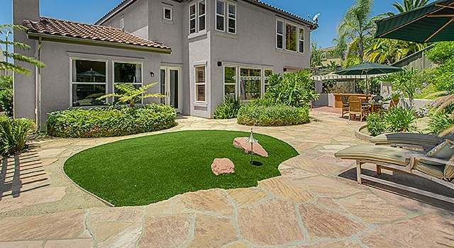 Photo of 3048 Via Romaza, Carlsbad, CA 92009
