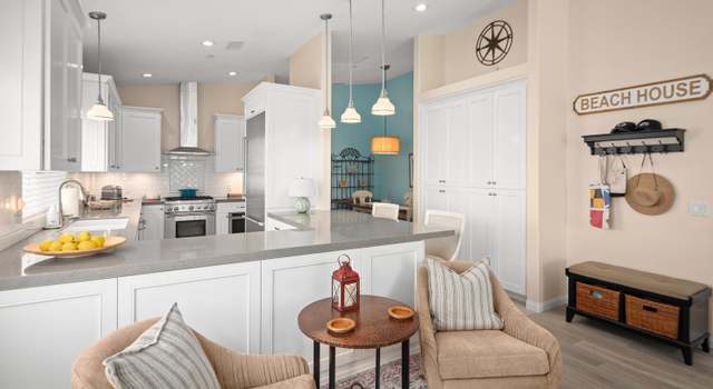Photo of 737 G Ave, Coronado, CA 92118