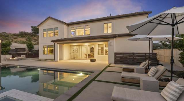 Photo of 2984 Hayloft Pl, Escondido, CA 92029