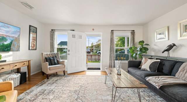 Photo of 4233 E Overlook Dr, San Diego, CA 92115