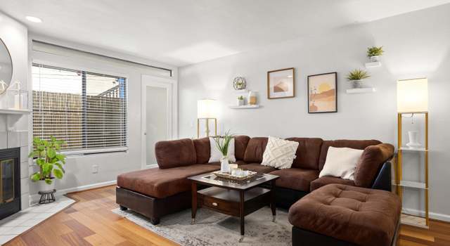 Photo of 4402 Mentone St #105, San Diego, CA 92107