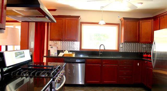 Photo of 332 B St, Ramona, CA 92065