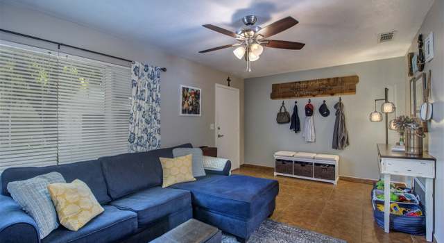 Photo of 9419 Carlton Oaks Dr Unit B, Santee, CA 92071
