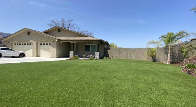 Photo of 9668 Cypress Vale Dr, Lakeside, CA 92040