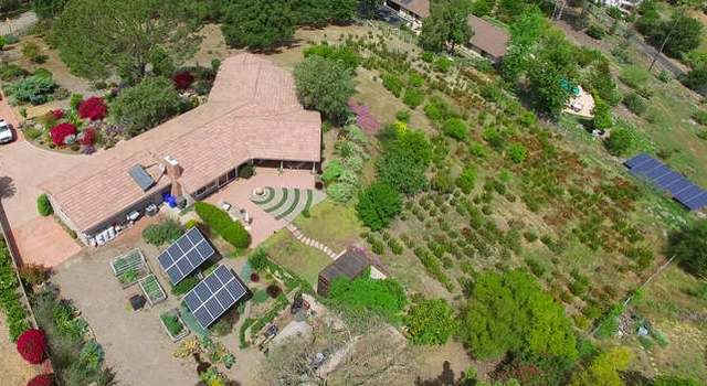 Photo of 28683 Mountain Meadow Rd, Escondido, CA 92026